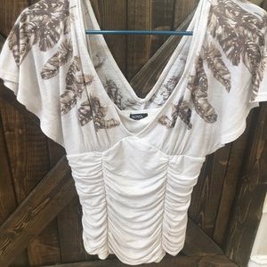 XOXO feather print top